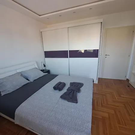 Apartman Centar V Смедеревска-Паланка Экстерьер фото